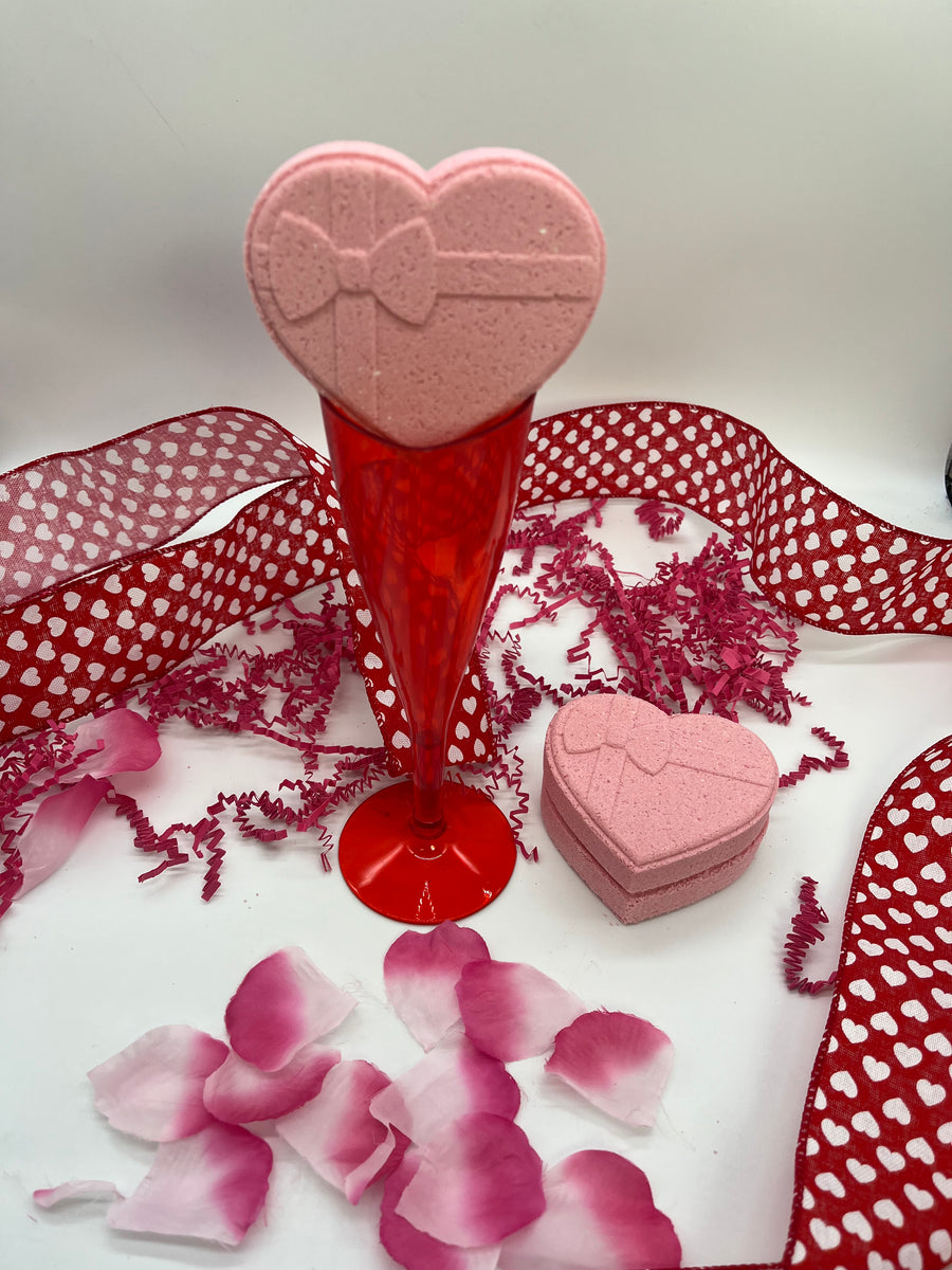 all natural mother's day themed bath bombs