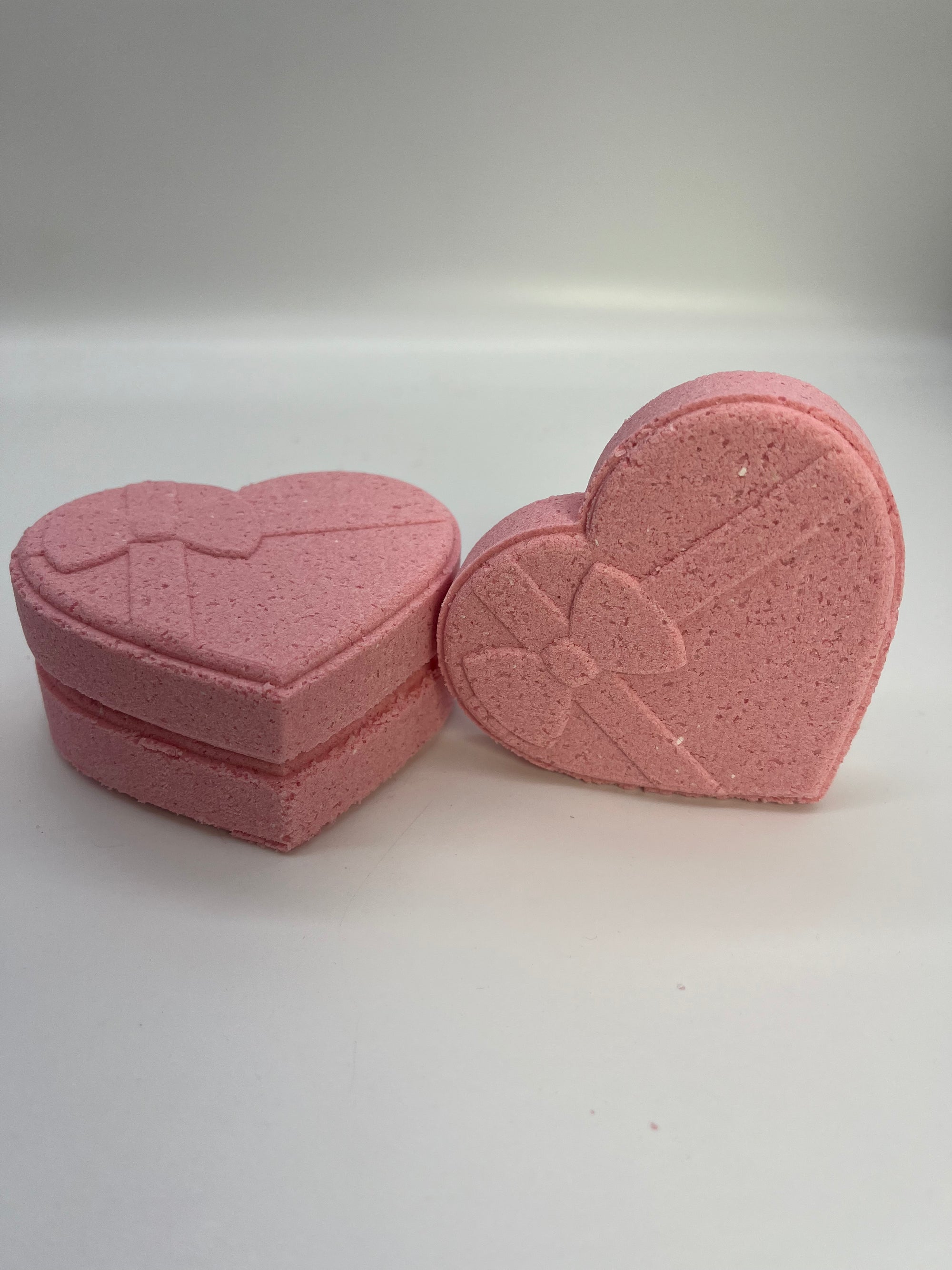 all natural heart shaped bath bombs