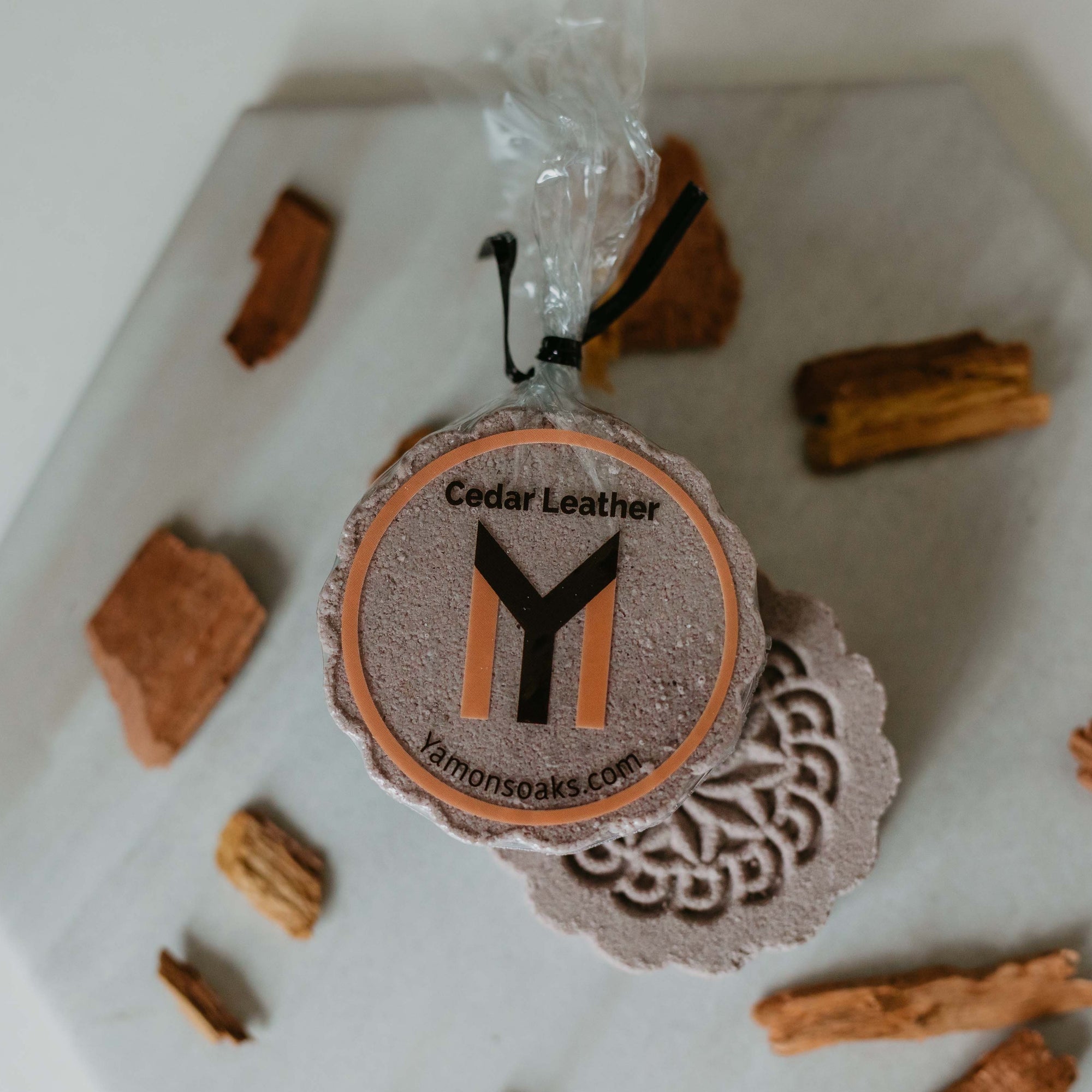 Men’s Line Shower Steamers