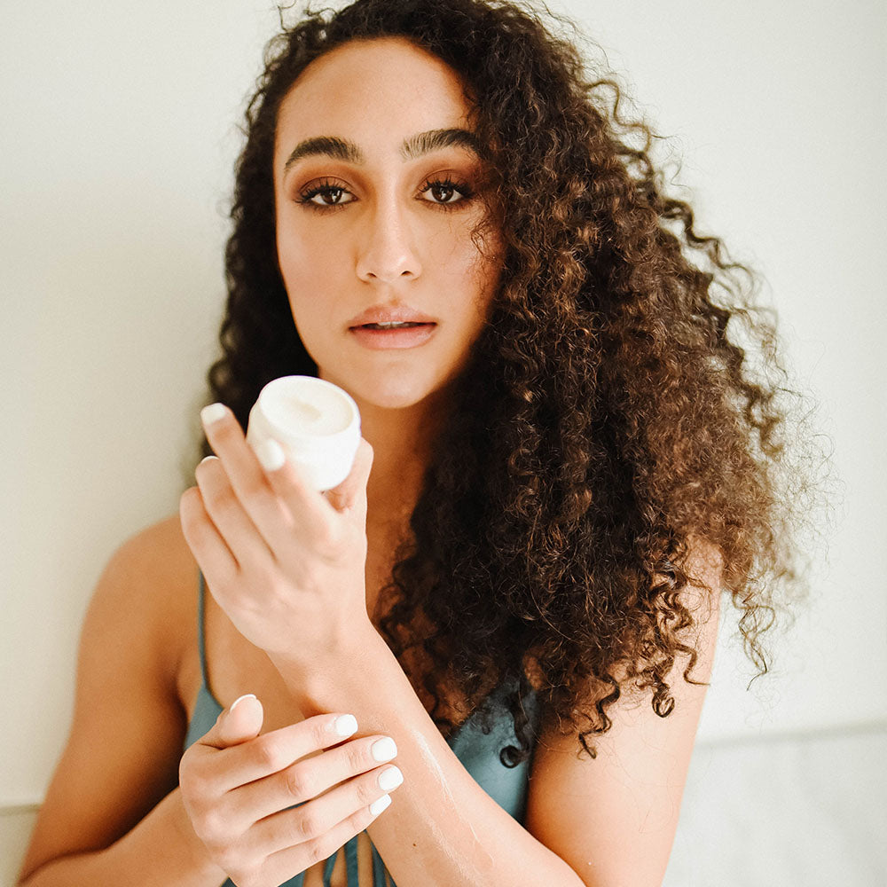 Healing Cream (Burns, Cold Sores, Eczema, Bug Bites, Scars)