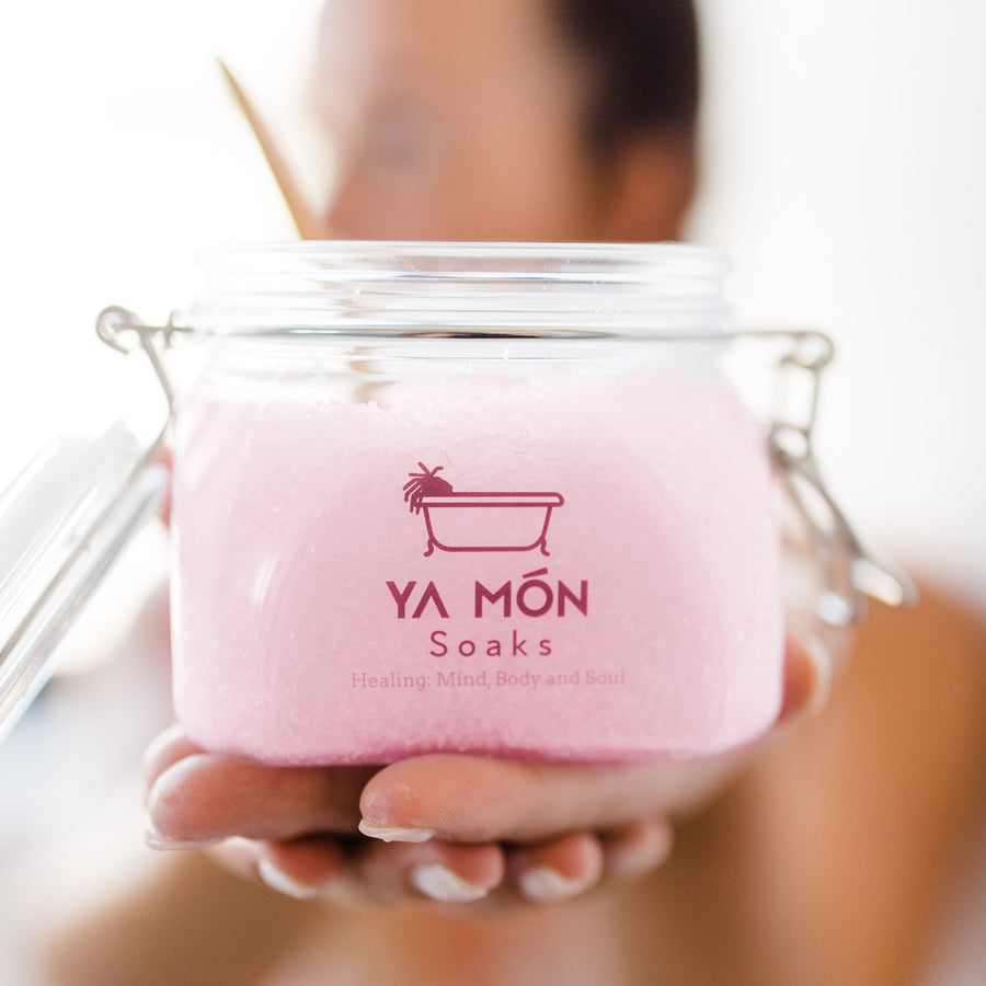 Strawberry Kiss Bath Crystals